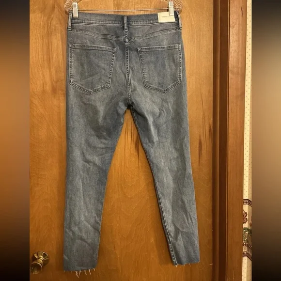 Women’s Express Mid Rise Skinny Jeans Size 10R NWT - Picture 2 of 4